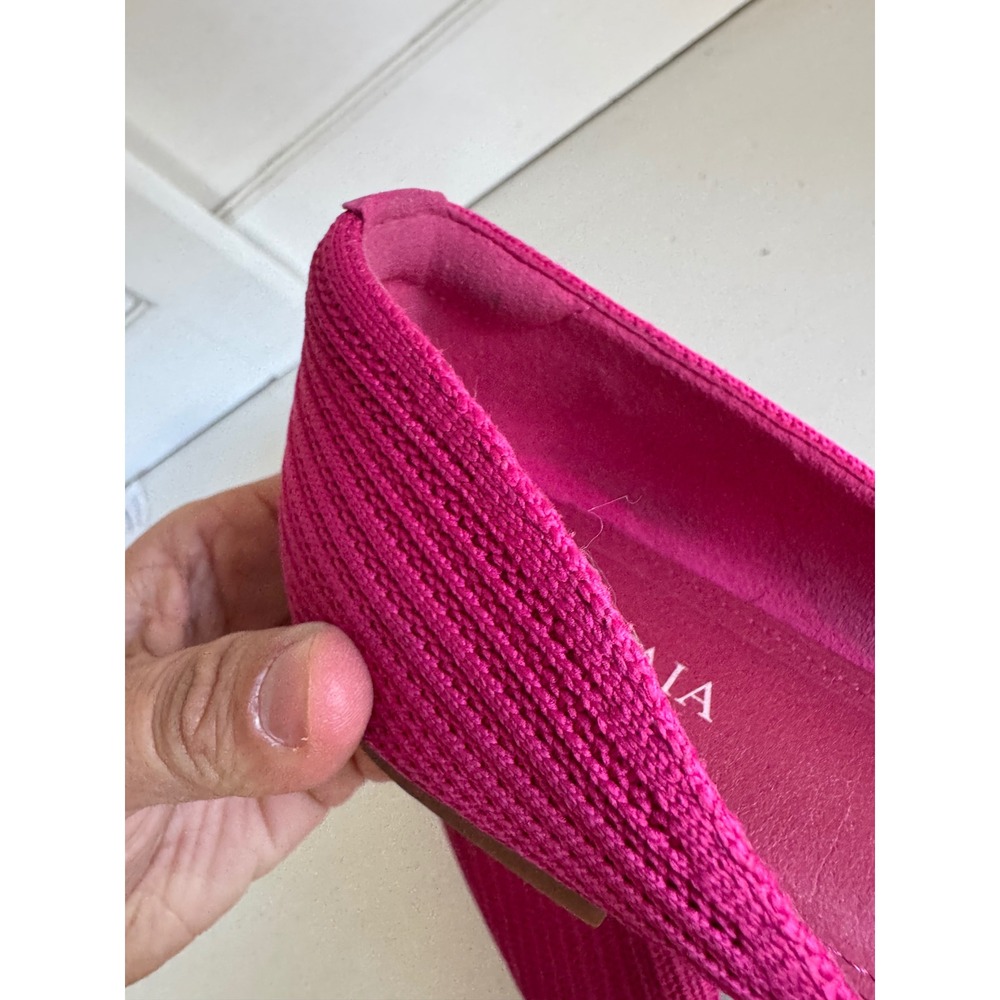 Vivaia hot pink Ari pointed toe flats size 40 (their US 9) - Picture 5 of 12